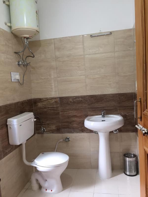 Ambika Bliss Bed & Breakfast Manali  Bagian luar foto